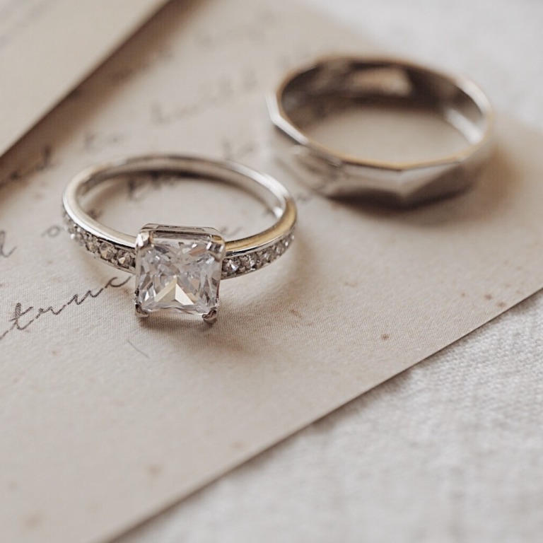 PRINCESS ETERNITY PAVE & FACET HOLLOW BAND RING