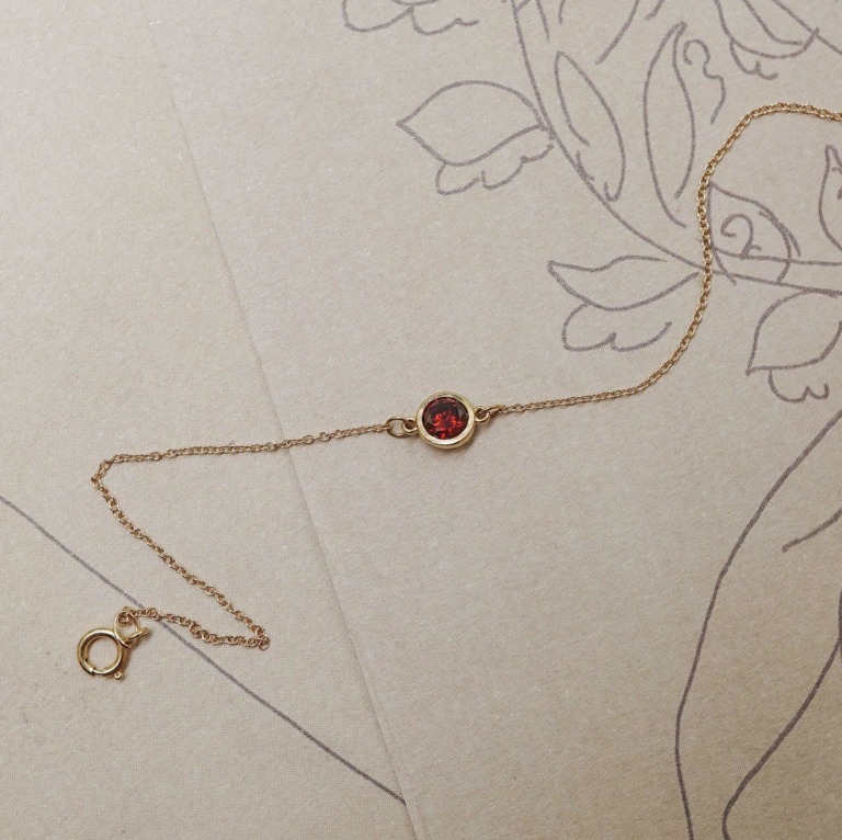 STONE BRACELET