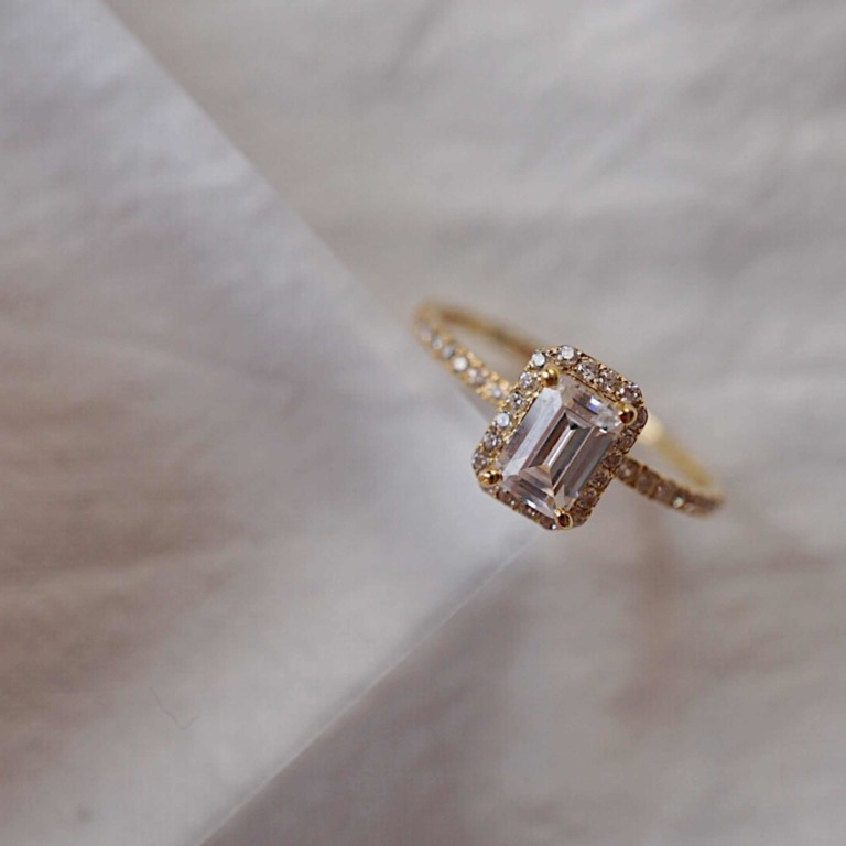 Alternative view of HALO RECTANGLE PAVE RING