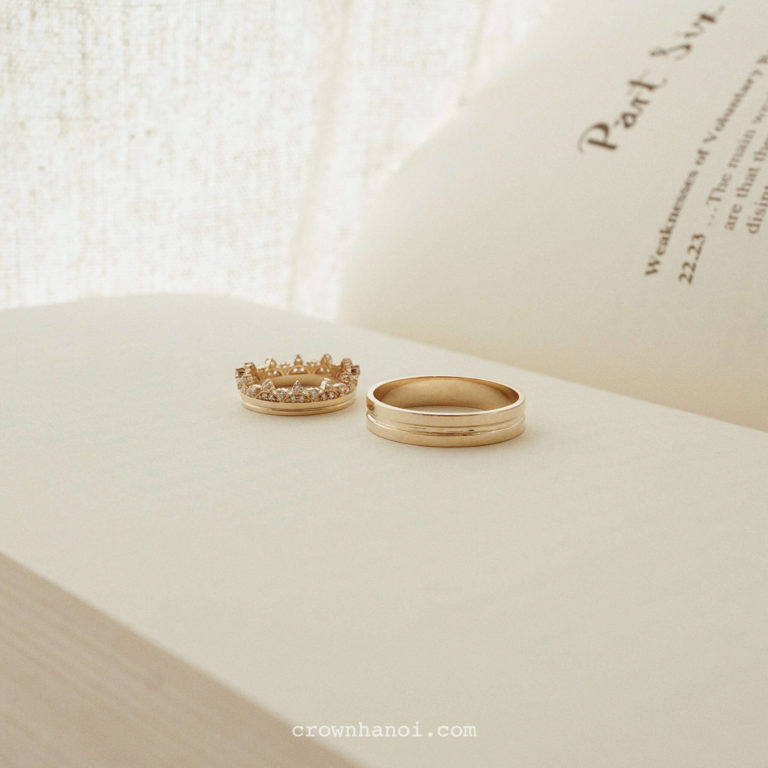 MIDDLE BORDER RING 4.5MM & TIARA BORDER RING
