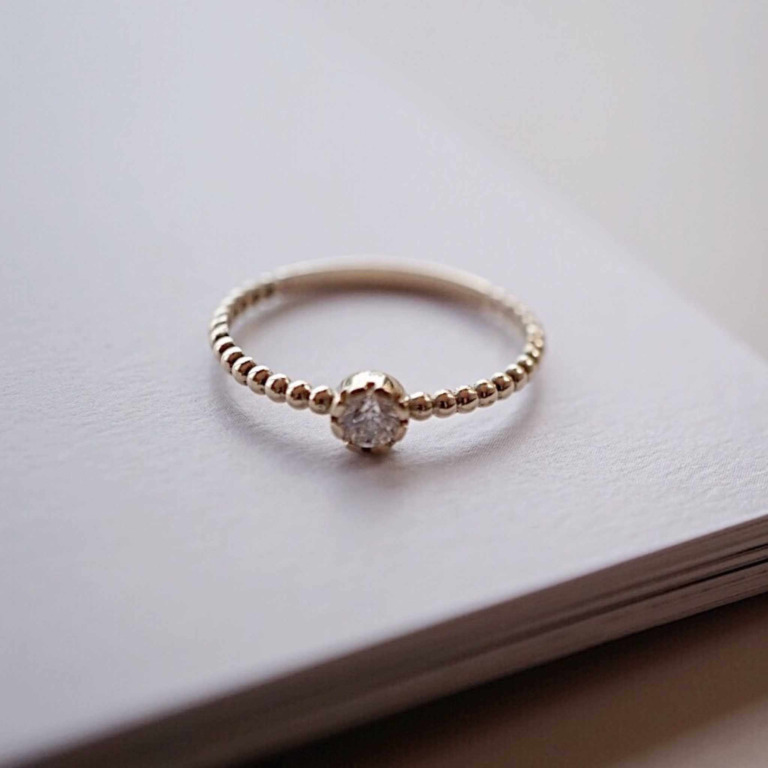 BEADED RING - MULTI PRONG STONE