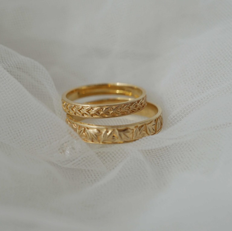 Alternative view of PATTERN AUTUMN LEAF BAND RING