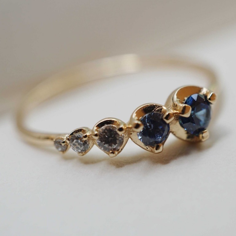 SHOOTING STAR SKINNY RING
