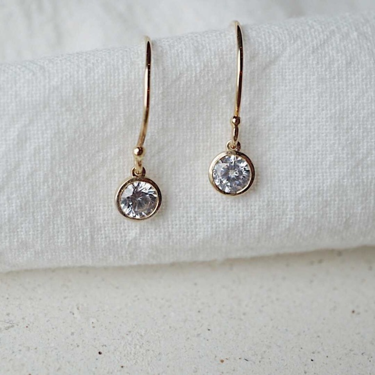 STONE OPEN HOOP EARRINGS