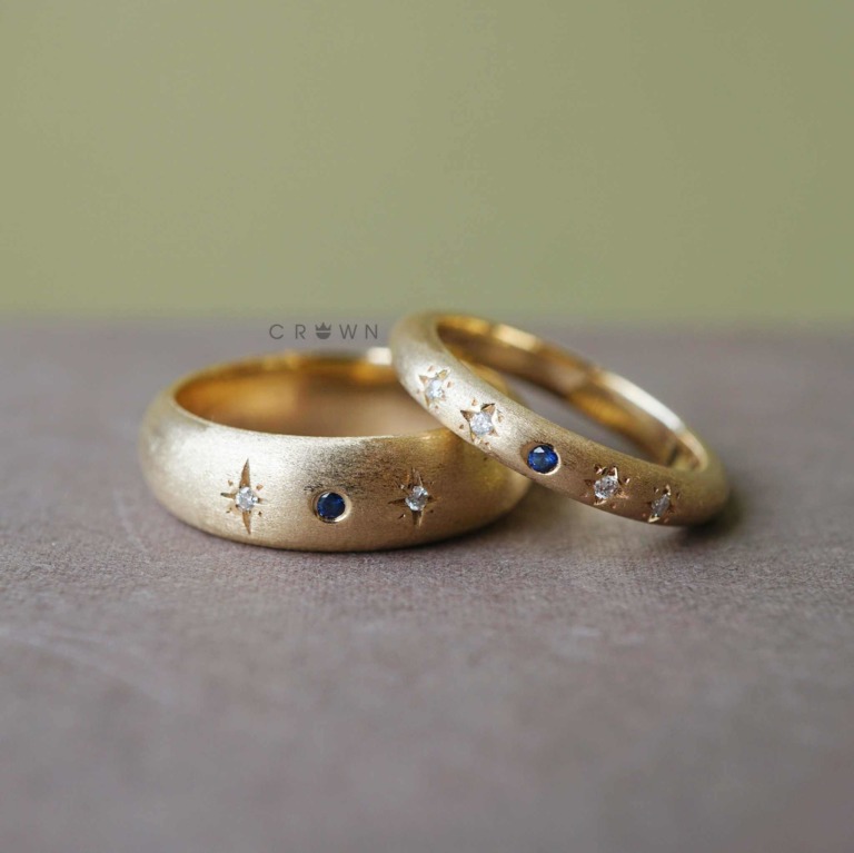 Alternative view of MOON & STAR THICK BAND RING
