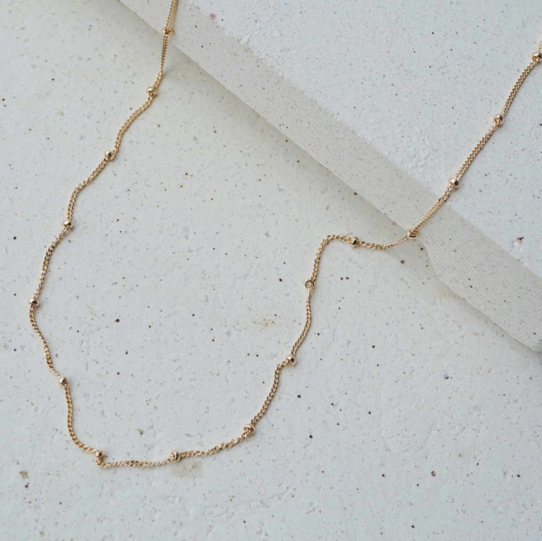 SATELLITE NECKLACE