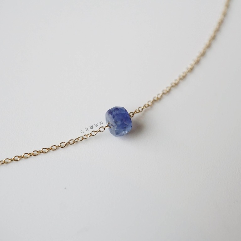 BLUE SAPPHIRE NECKLACE