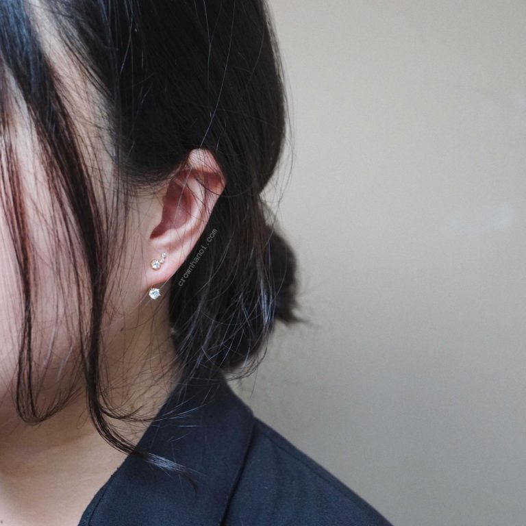 MULTI BOLD STONE EAR JACKETS