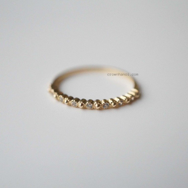 BLOSSOM ETERNITY RING