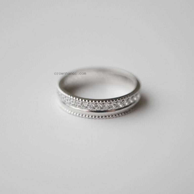 EMPRESS MILGRAIN PAVE RING