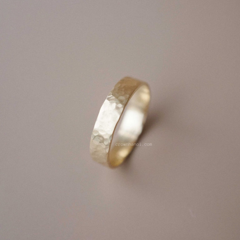 HAMMER BAND RING - 4MM