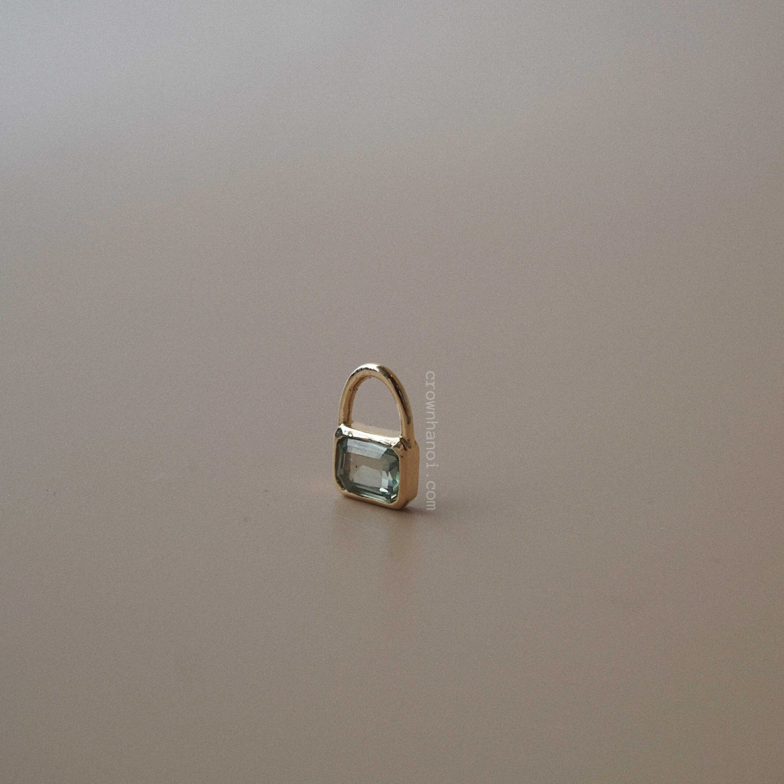 SAPPHIRE LOCK NECKLACE