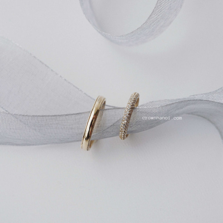 SPARKLE PAVE RING & D-SHAPE DOUBLE MILGRAIN RING