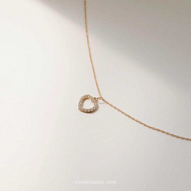 HEART FRAME PAVE NECKLACE