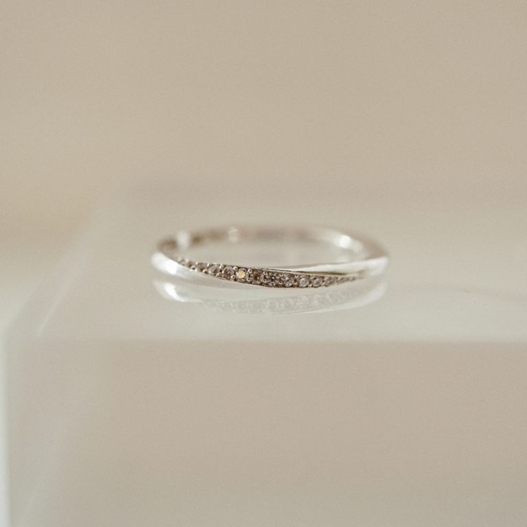 PAVE TWIST RING