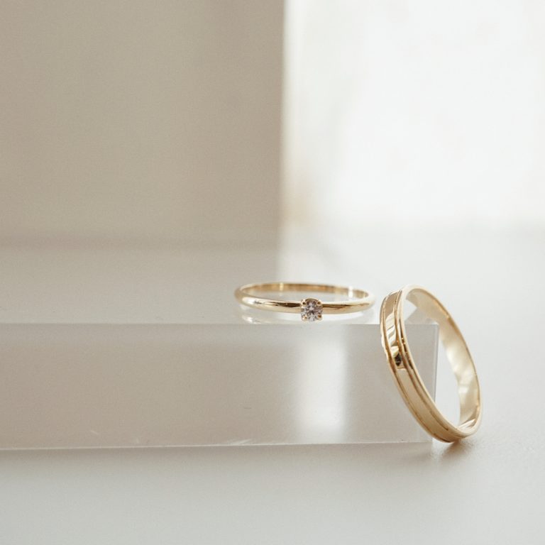 BORDER RING & 4 PRONG SOLITAIRE RING - 3MM