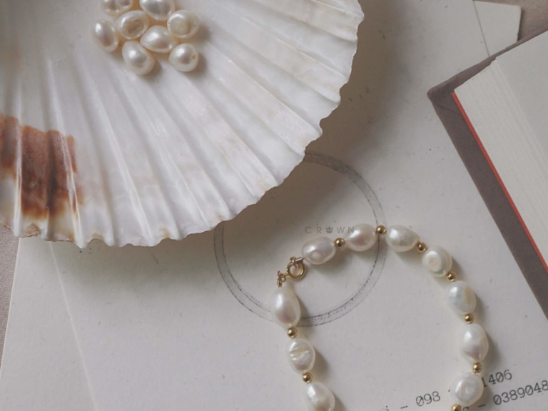 BAROQUE PEARL BRACELET