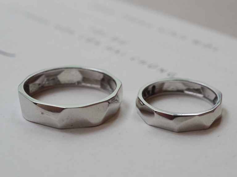 FACET HOLLOW BAND RING 4MM & 3.5MM