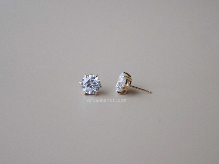 BOLD STONE STUD EARRINGS