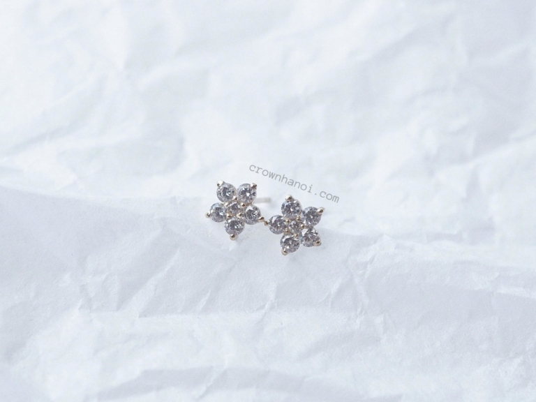 FLOWER PAVE EARRINGS