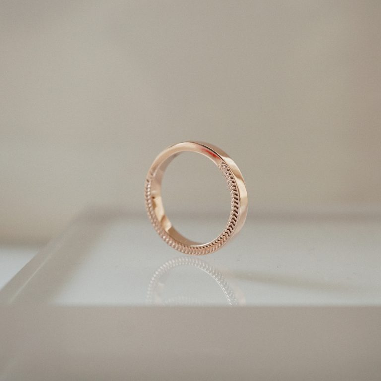 Alternative view of OLIVE RING