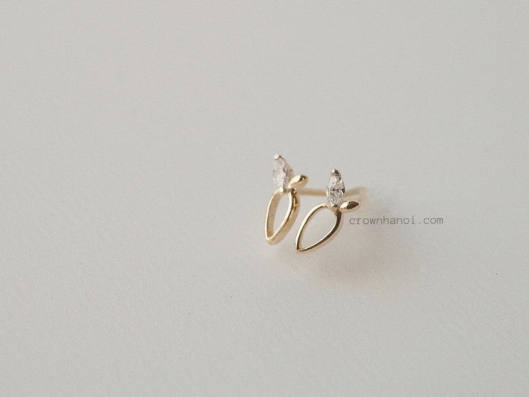 CARROT EARRINGS
