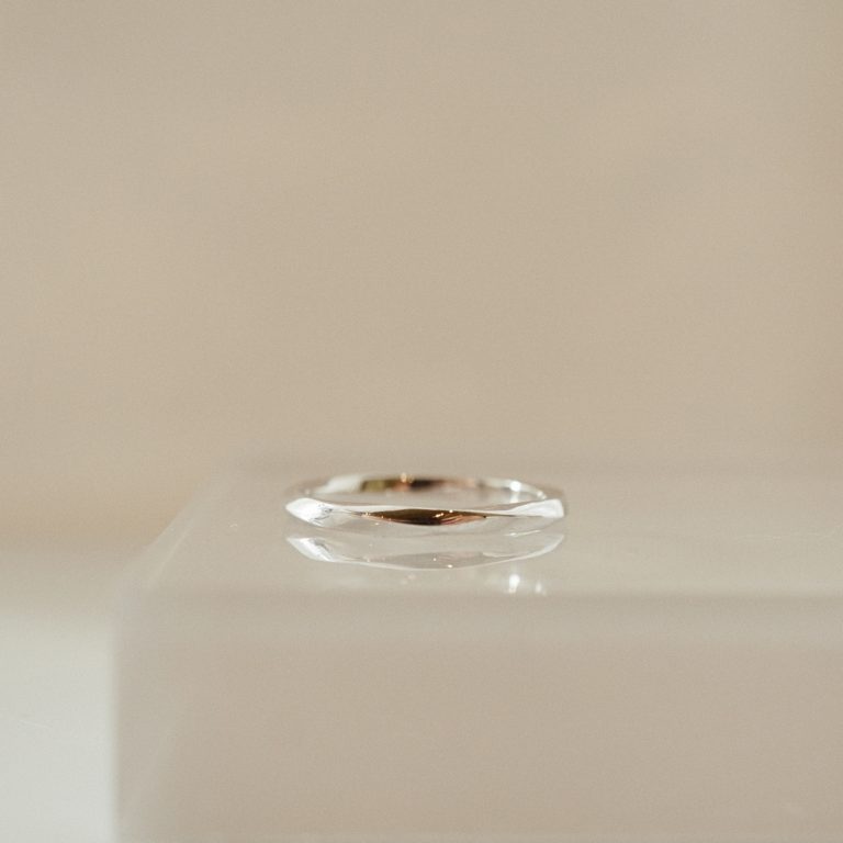 TWIST MATTE RING