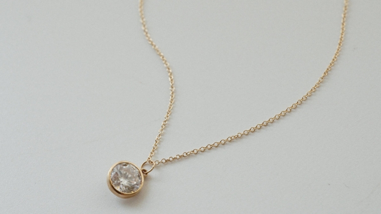 Alternative view of BOLD STONE NECKLACE