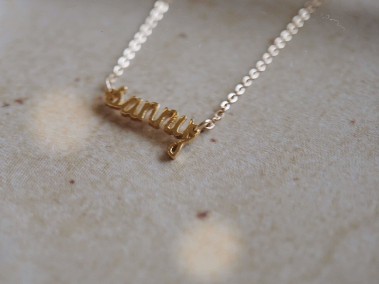 HANDWRITTEN NECKLACE