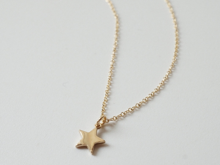MINI STAR NECKLACE
