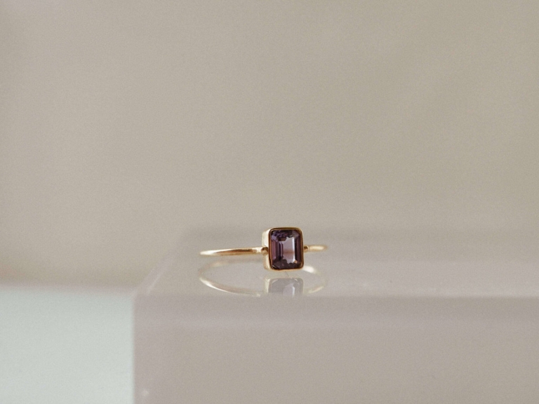 PASTEL SAPPHIRE RING
