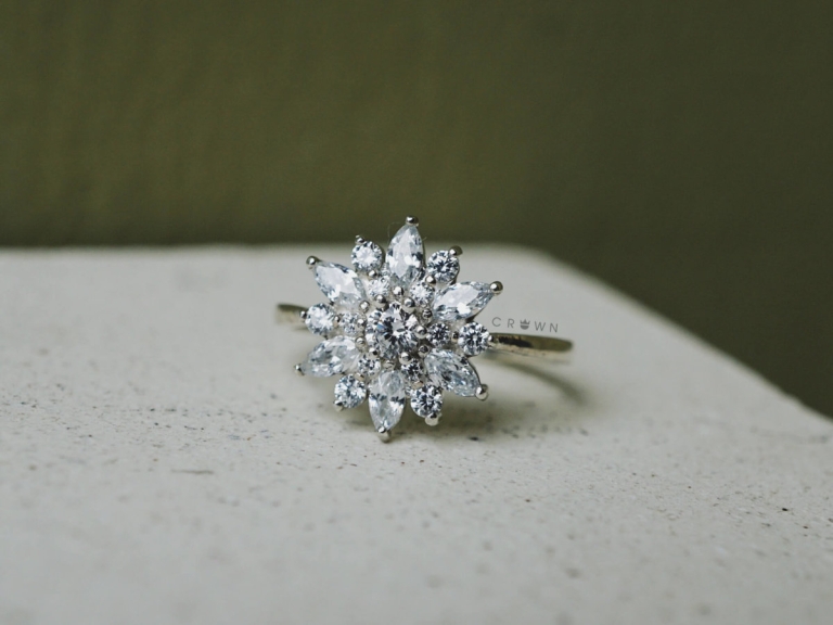 MARQUISE SNOWDRIFT RING
