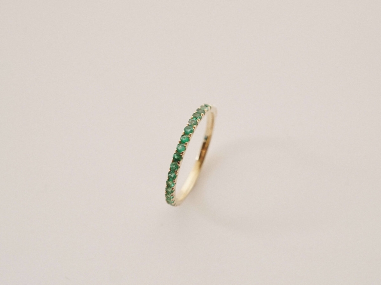 EMERALD HALF BOLD PAVE RING