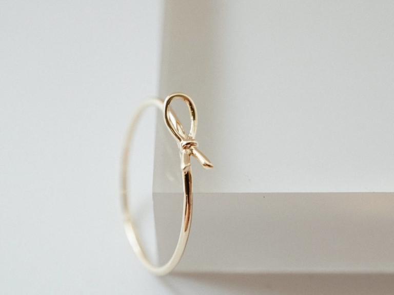 KNOT RING