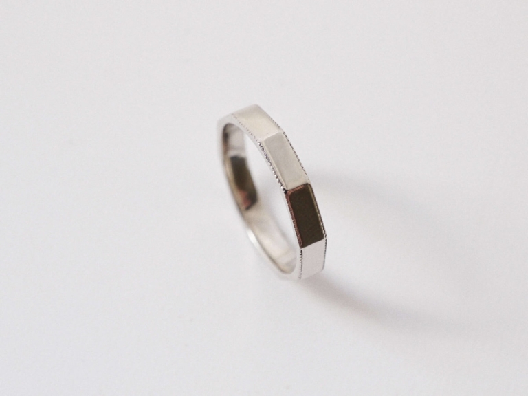 DECAGON MILGRAIN RING