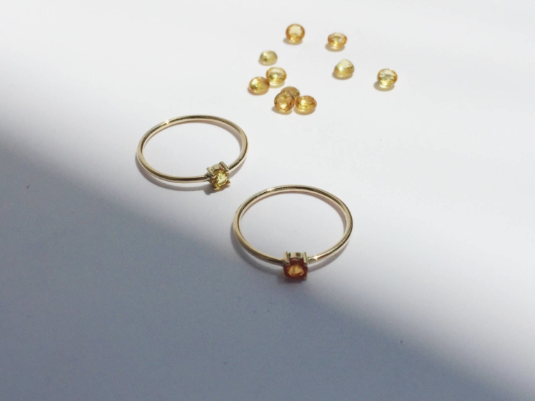 BOLD SAPPHIRE PRONG SKINNY RING