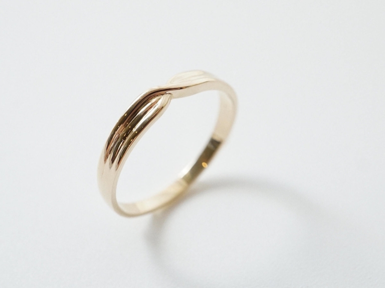 INTERTWINE BAND RING