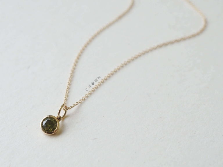 STONE NECKLACE