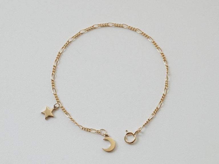 MINI CRESCENT STAR FIGARO BRACELET