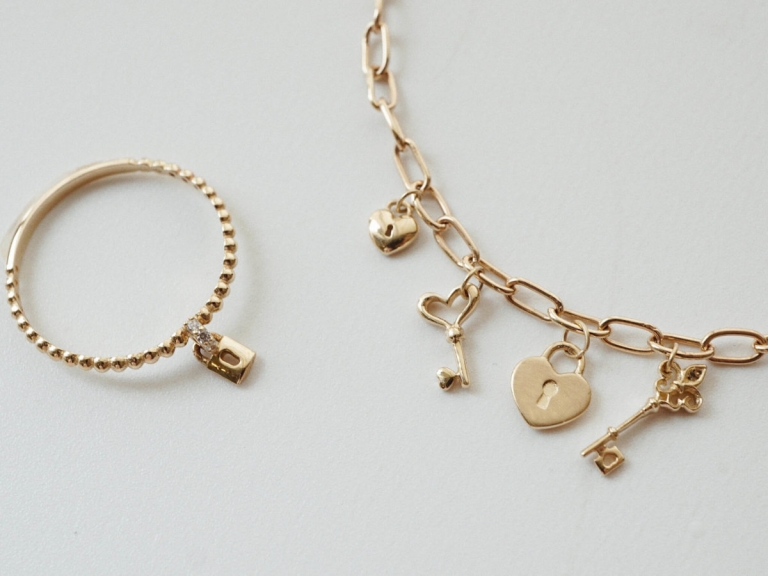 LOCK OF LOVE