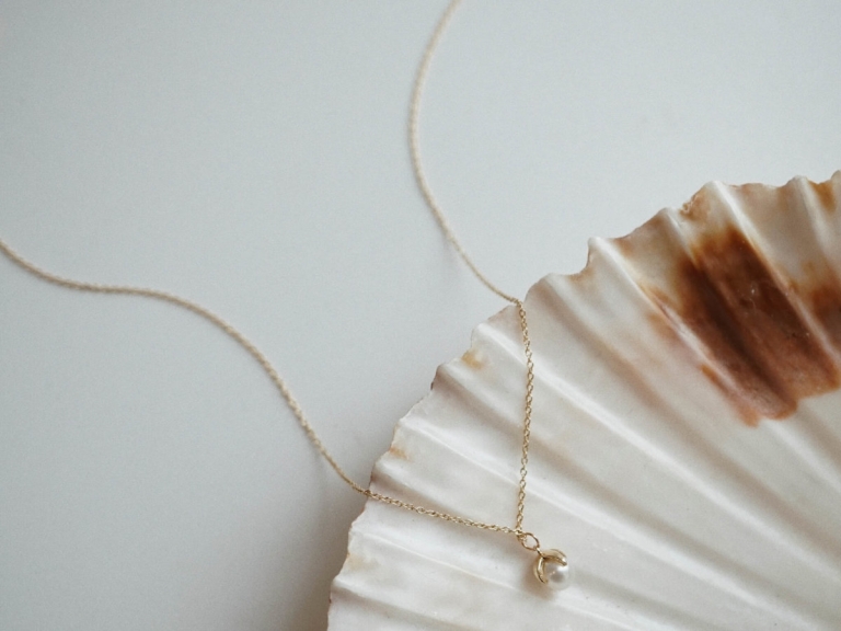 MINI PEARL NECKLACE