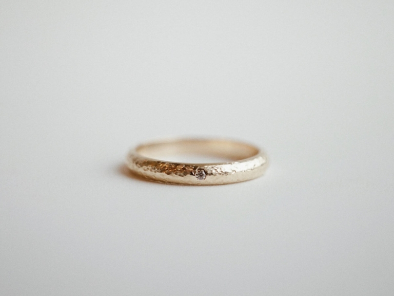 HAMMER D-SHAPE BAND RING - 2.5MM