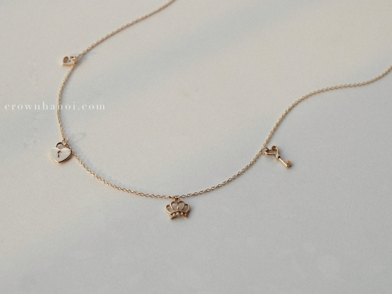 HEART TREASURE NECKLACE