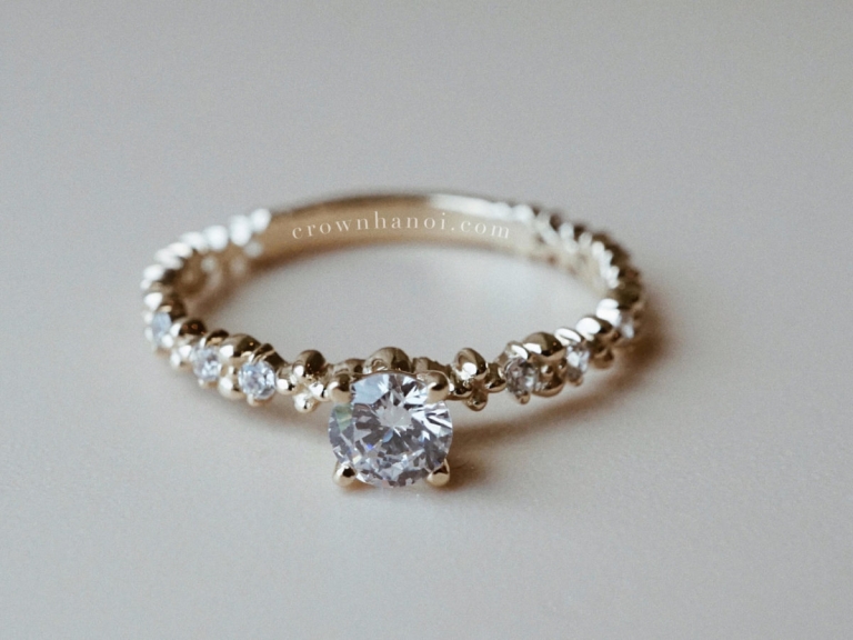 LILY SOLITAIRE ETERNITY RING