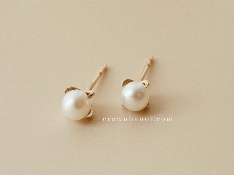 MINI PEARL EARRINGS