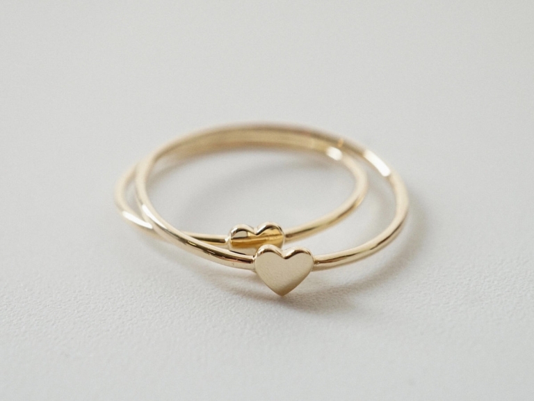SKINNY RING - MINI HEART