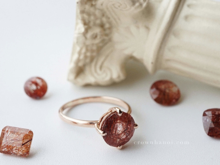 PRONG RUTILATED QUARTZ RING