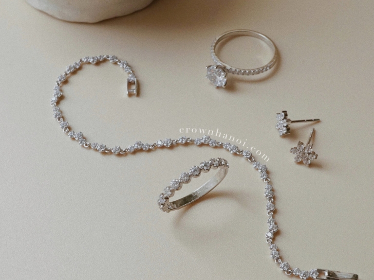 PETITE CLUSTER TENNIS 2