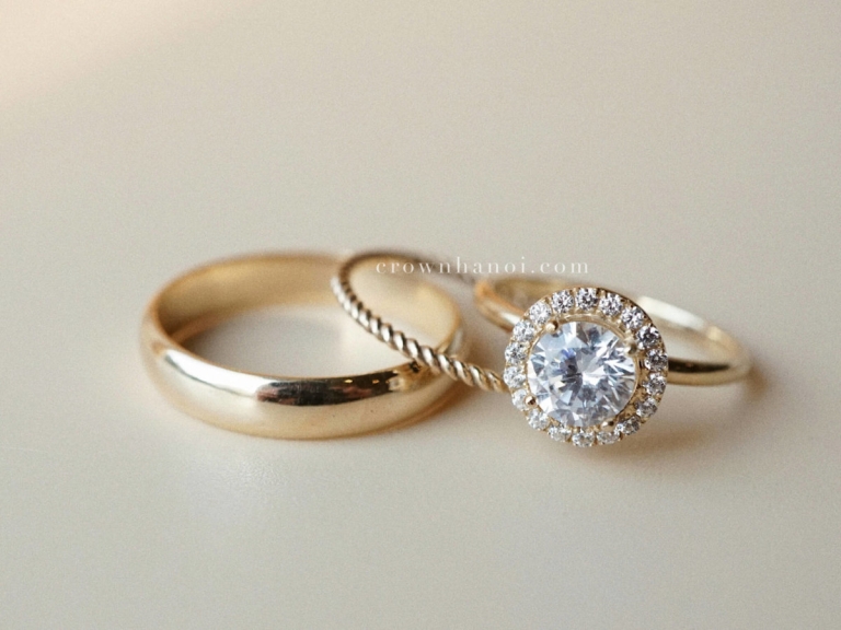 D-SHAPE BAND RING 4MM & HALO RING & SKINNY TWISTED RING