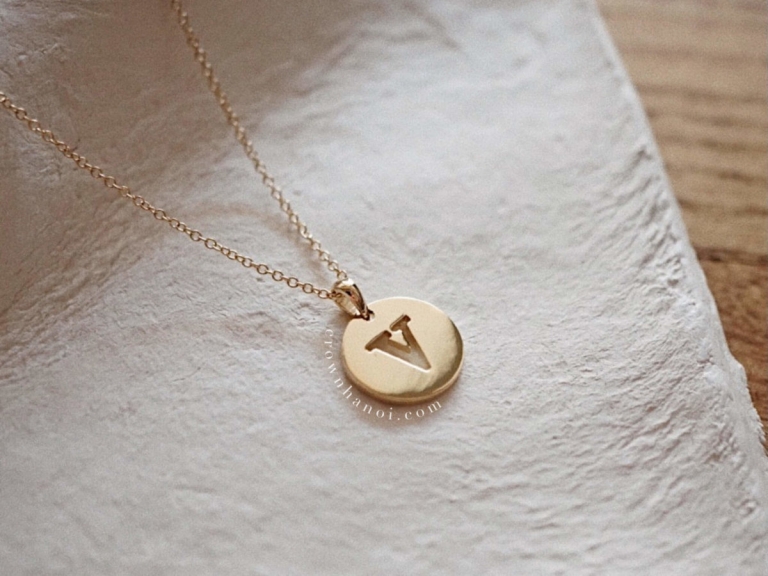 INITIAL DISC NECKLACE